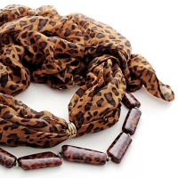 Leopardimustriline viskooskangast sall helmekeega