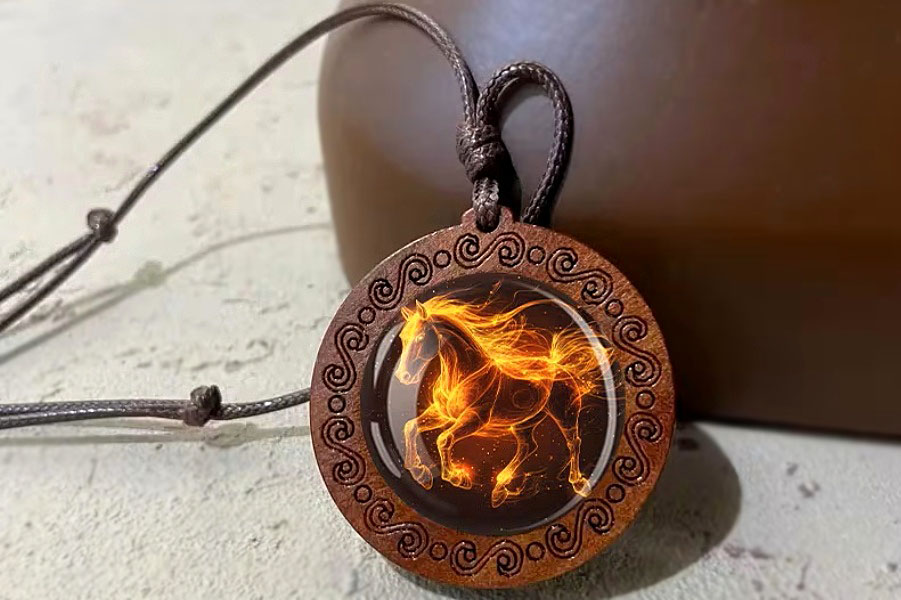 Etno stiilis kaelaehe KAPPAV TULIHOBU